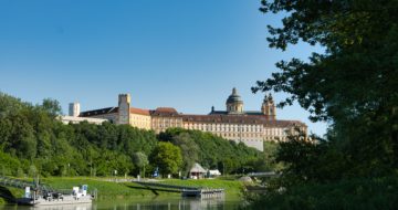 Kajaktour on the blue Danube